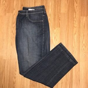 16/18 equivalent to Chico’s 3 blue jeans